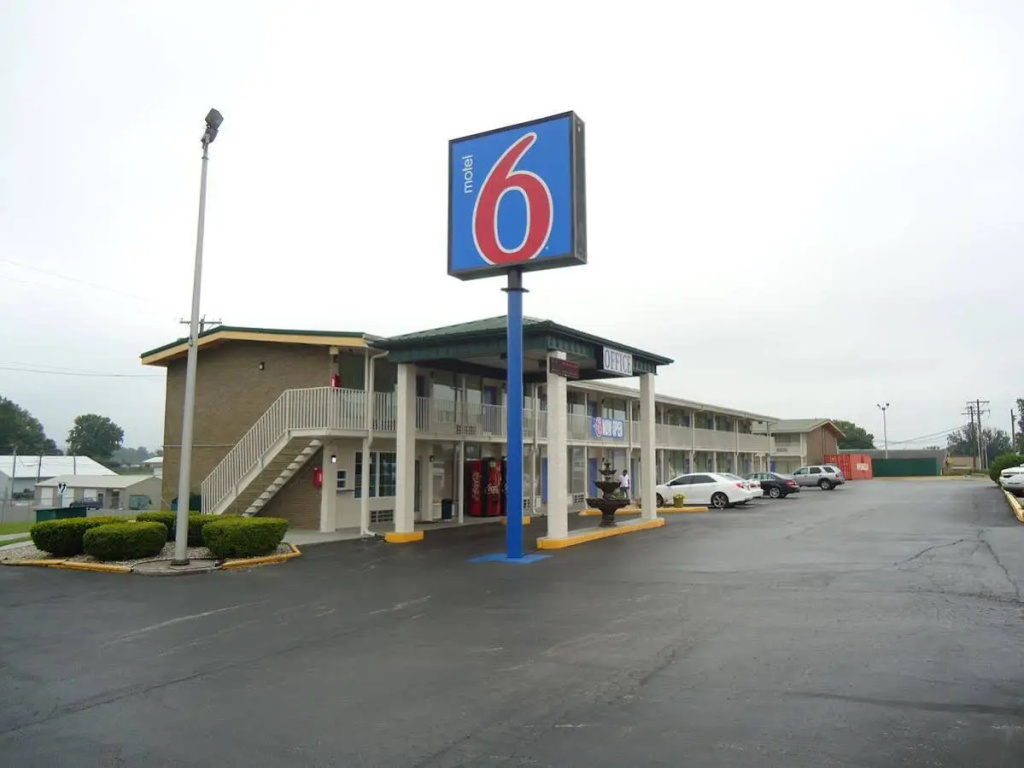 photo 1 of Motel 6 Somerset