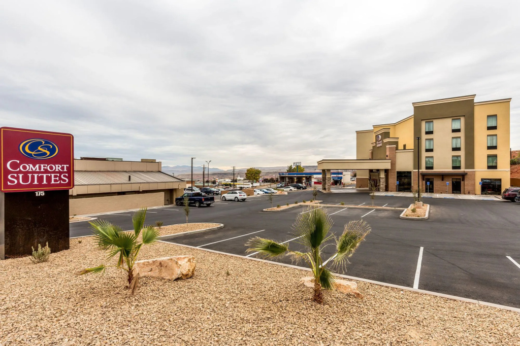 photo 1 of Comfort Suites St George - University Area