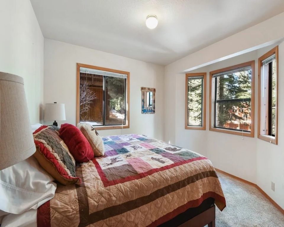 photo 1 of Knotty Pines Retreat
