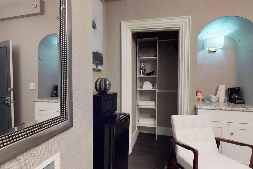 photo 1 of L 3-33 Stylish Private Studio in Boston!