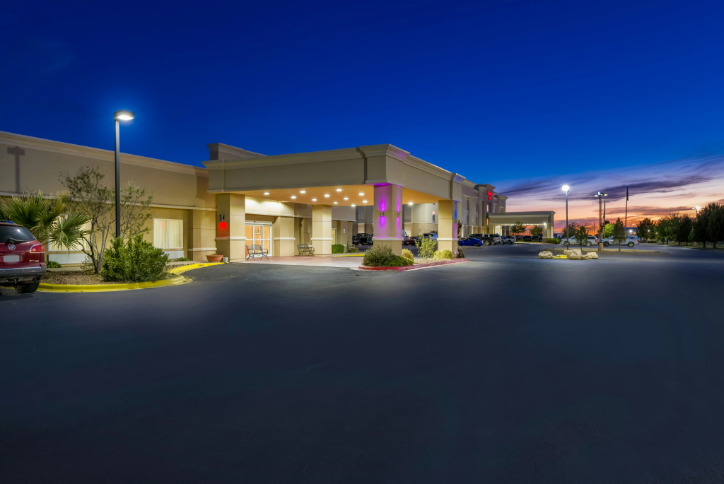 photo 1 of Red Roof Inn Pecos