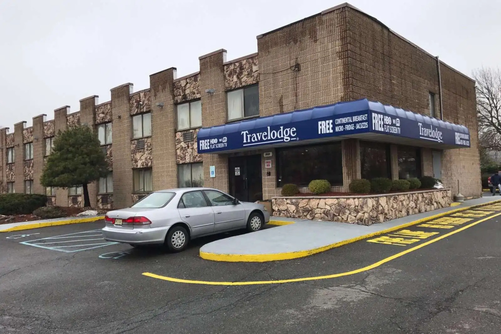 photo 1 of Travelodge by Wyndham Avenel Woodbridge