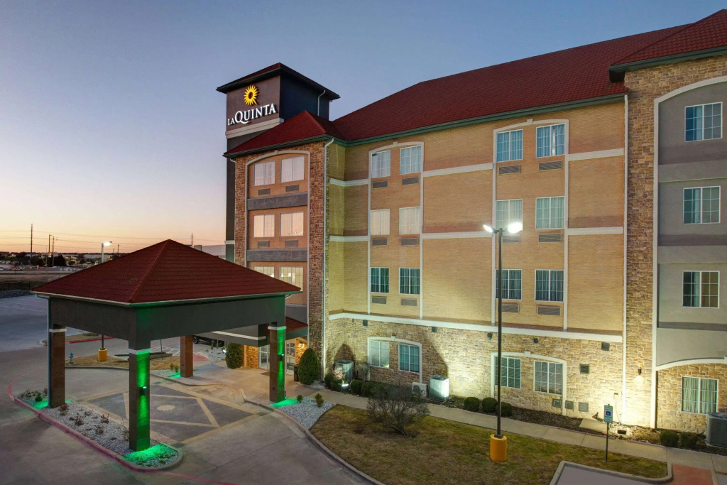 photo 1 of La Quinta Inn & Suites by Wyndham Allen at The Village