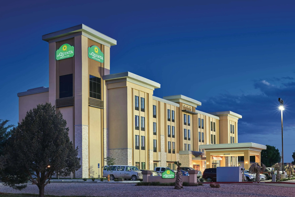 photo 1 of La Quinta Inn & Suites by Wyndham Carlsbad
