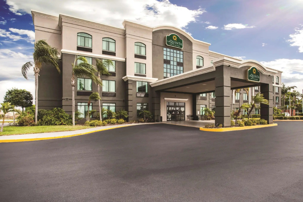 photo 1 of La Quinta Inn & Suites by Wyndham Clearwater South