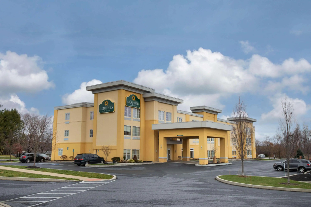 photo 1 of La Quinta Inn & Suites by Wyndham Harrisburg-Hershey