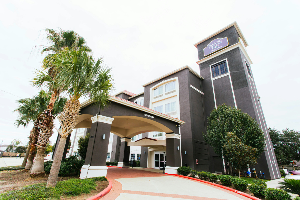 photo 1 of Palacio Royale Inn Signature Katy