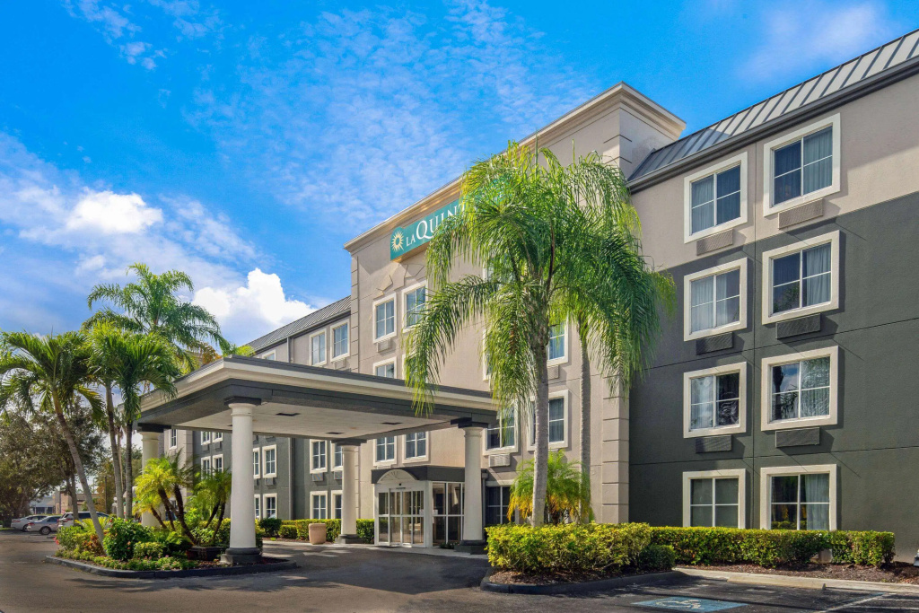 photo 1 of La Quinta Inn & Suites by Wyndham Naples East (I-75)