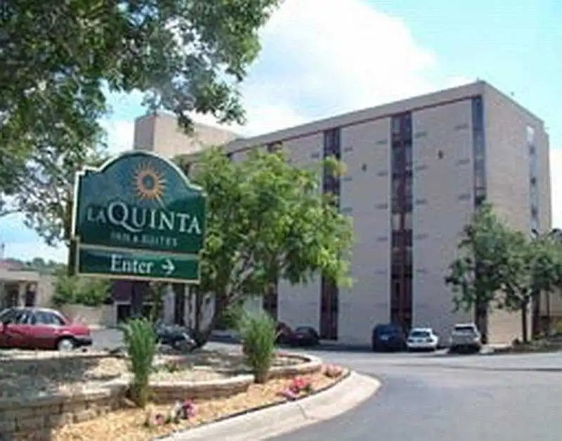 photo 1 of La Quinta Inn & Suites St. Paul