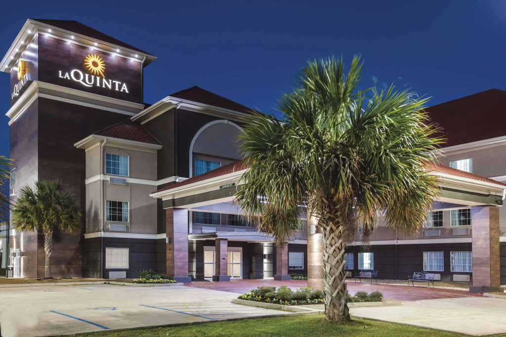 photo 1 of La Quinta Inn & Suites by Wyndham Walker - Denham Springs