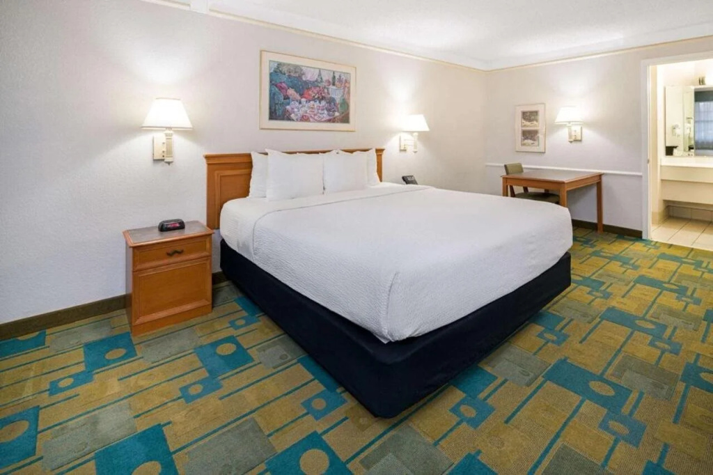 photo 1 of Days Inn By Wyndham San Diego Vista