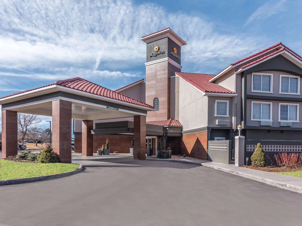 photo 1 of La Quinta Inn & Suites by Wyndham Denver Tech Center