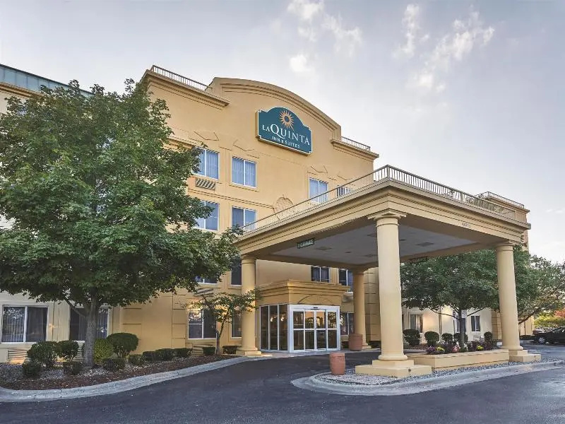 photo 1 of La Quinta Inn Detroit Utica