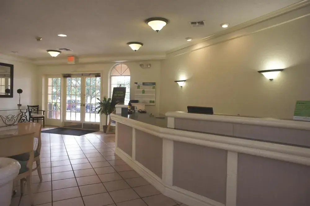 photo 1 of La Quinta Inn Georgetown
