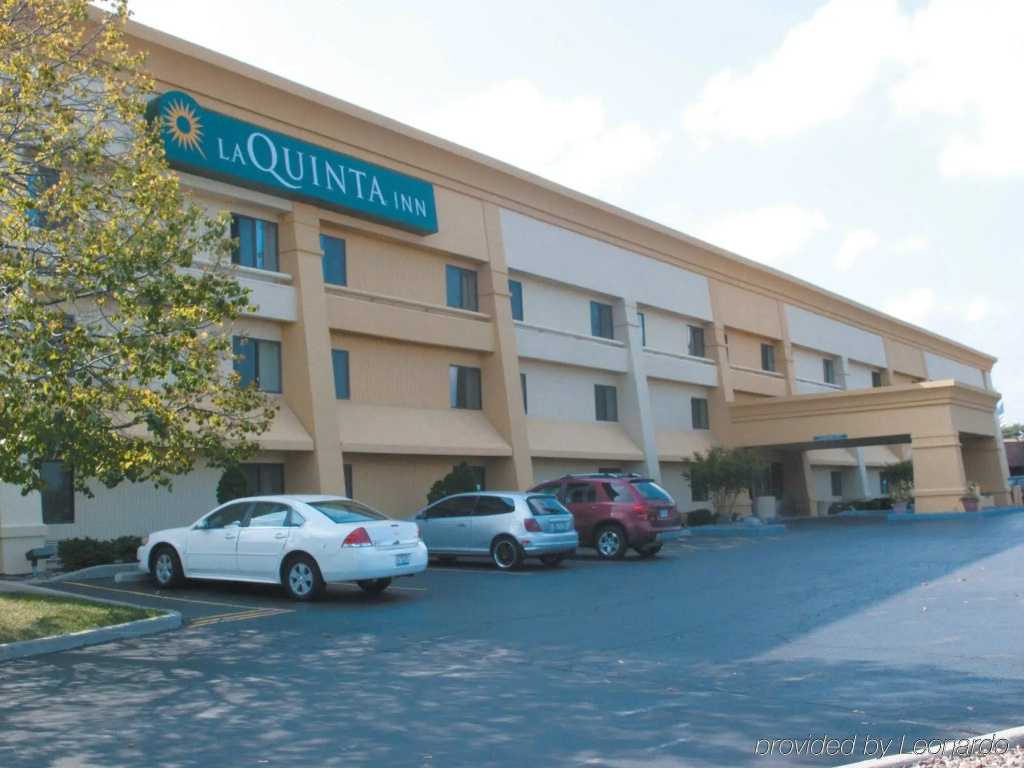 photo 1 of La Quinta Inn Milwaukee West Brookfield