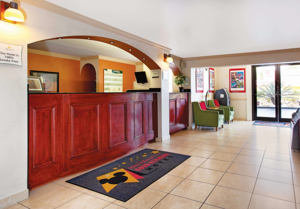 photo 1 of La Quinta Inn by Wyndham Orlando International Drive North