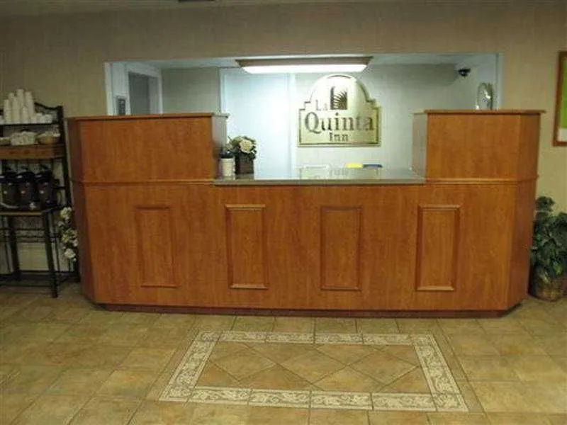 photo 1 of La Quinta Inn Portland Convention Center