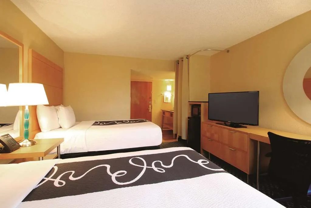 photo 1 of La Quinta Inn & Suites Deerfield Beach