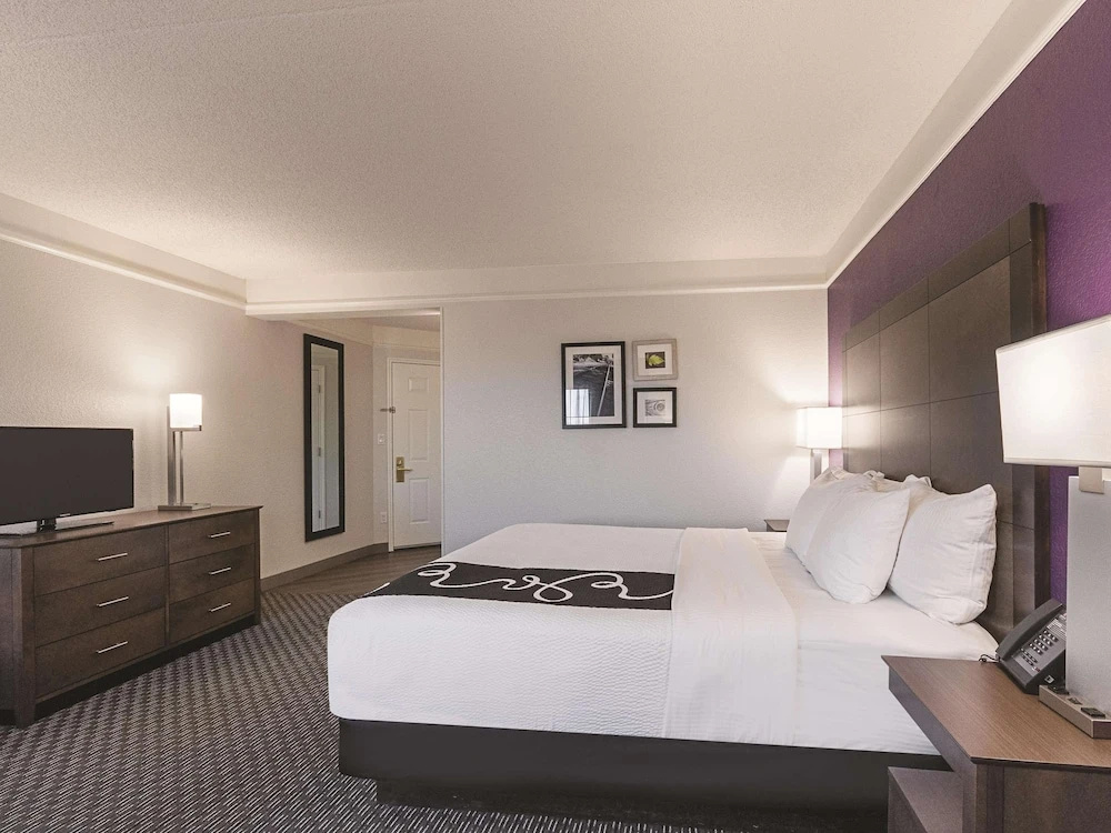 photo 1 of La Quinta Inn & Suites Grand Junction