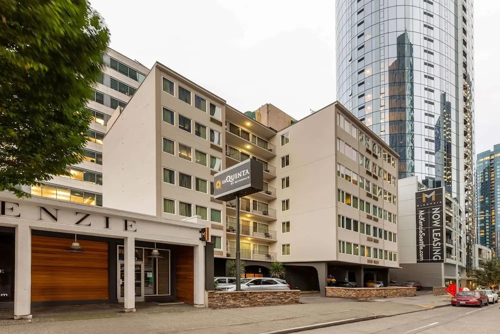 photo 1 of La Quinta Inn & Suites Seattle Downtown
