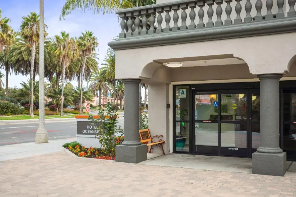 photo 1 of La Quinta Oceanside #830