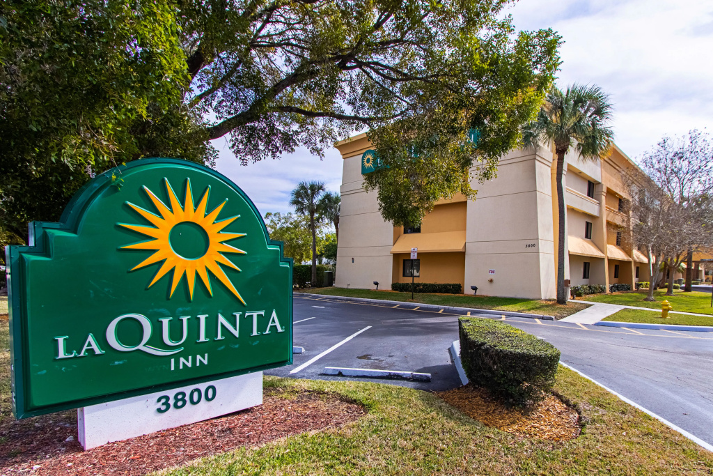photo 1 of La Quinta Tamarac East