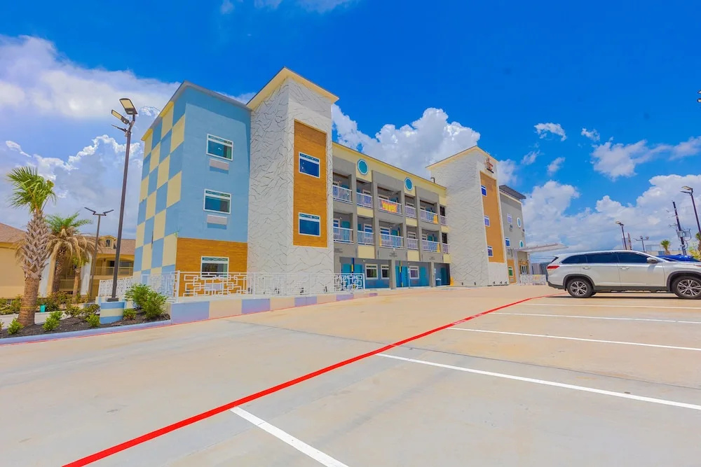 photo 1 of La Vyoma Villas, Westpark Hwy 6