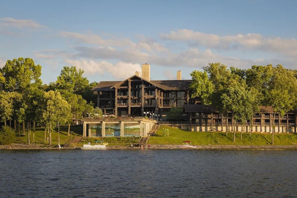 photo 1 of Lake Barkley State Resort