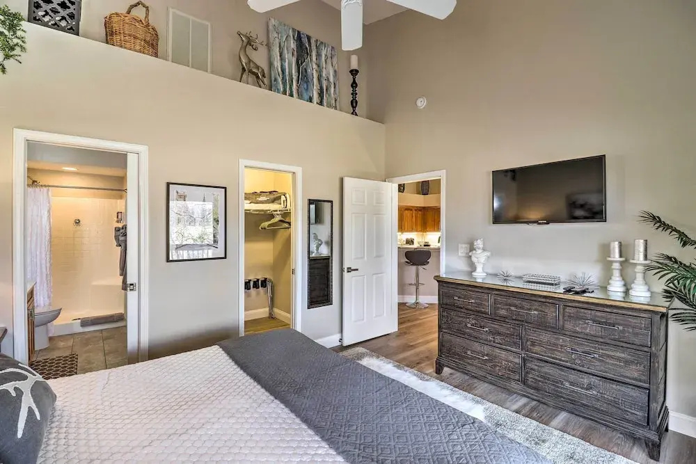 photo 1 of Indoor Pool & Golf Course Views: Lake Lure Condo!