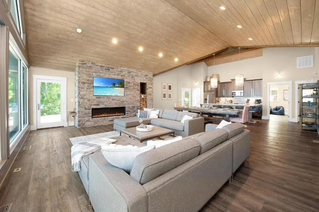 photo 1 of Lake Norman Hideaway