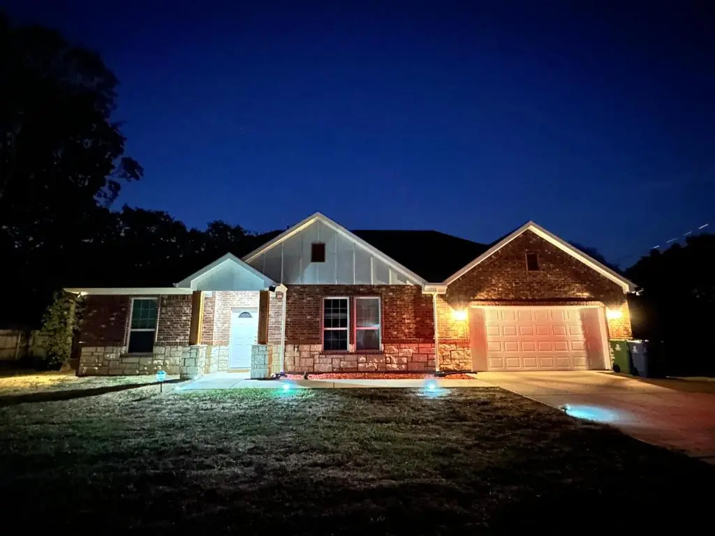 photo 1 of LakeDallasPoolHouse GREAT memories, near LAKE!