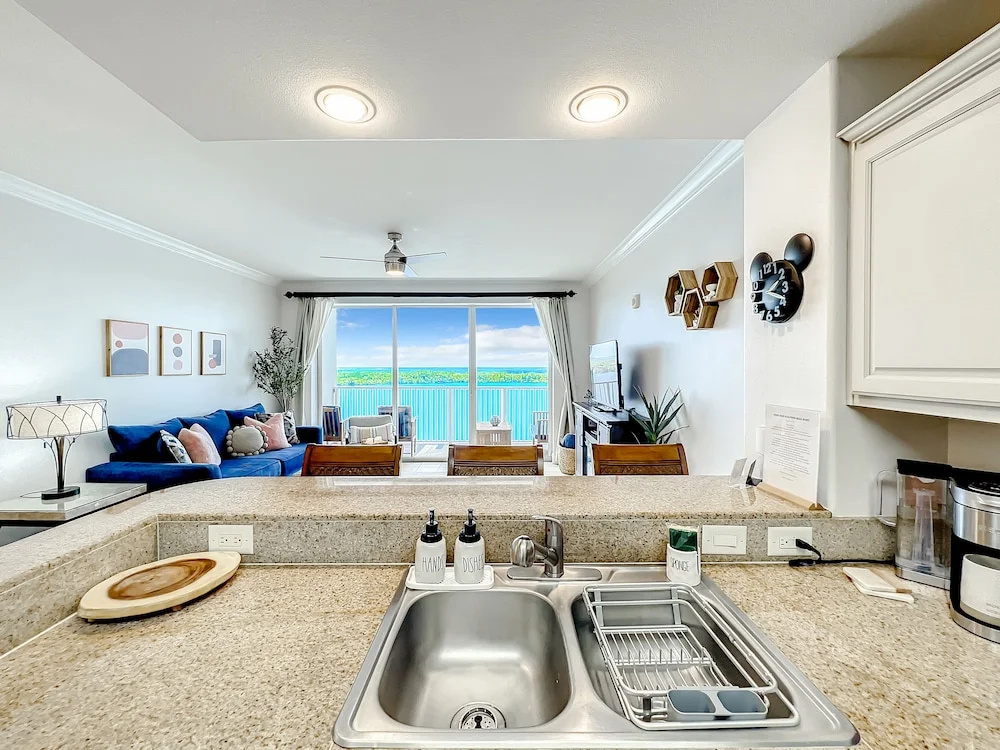 photo 1 of Lakefront Resort in Heart of Orlando Attractions - Tu Casa Vacations