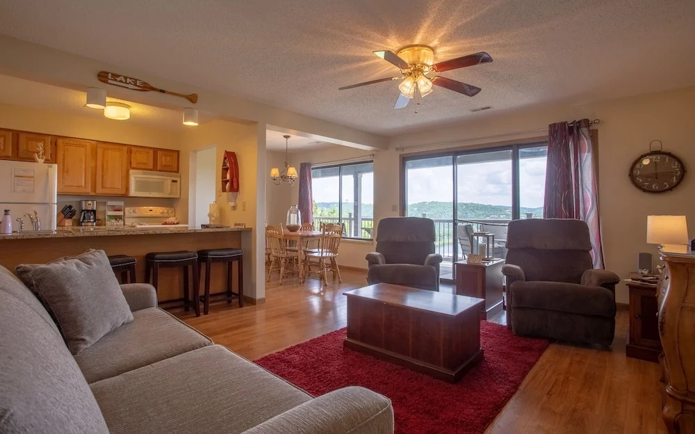 photo 1 of Lakeview Oasis 2 Bedrooms 2 Bathrooms Condo