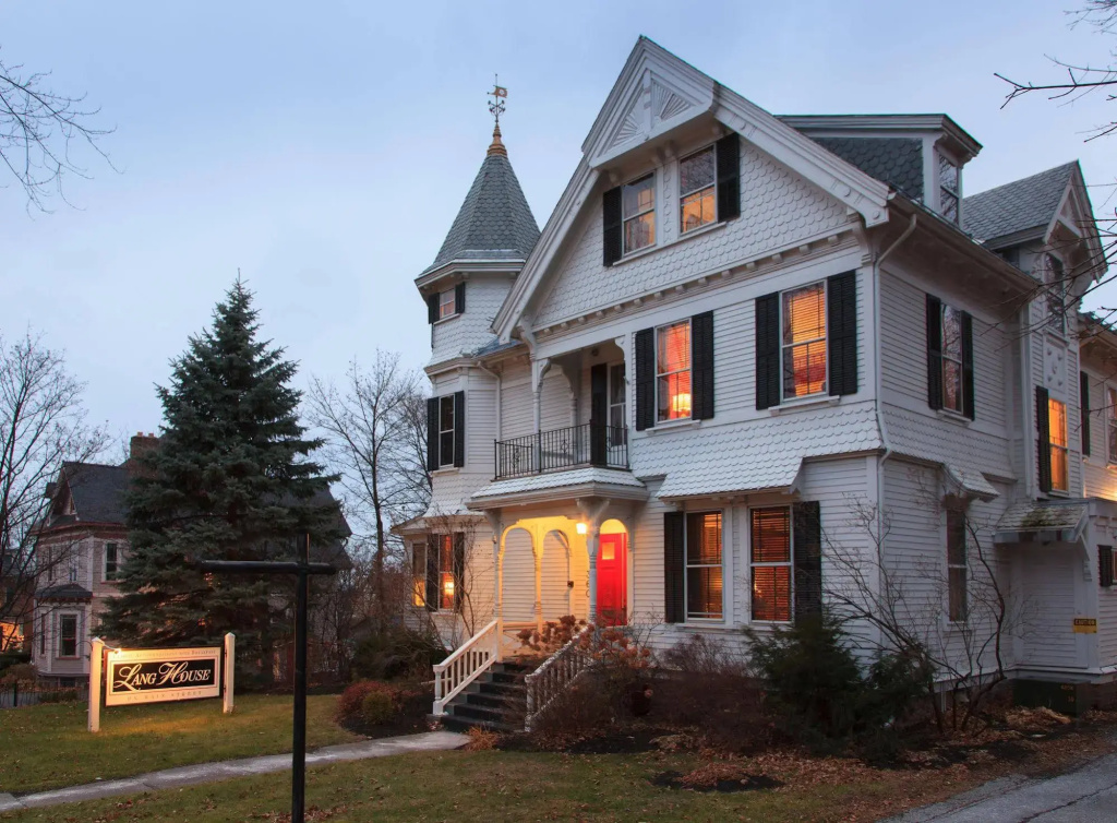 photo 1 of Lang House On Main Street