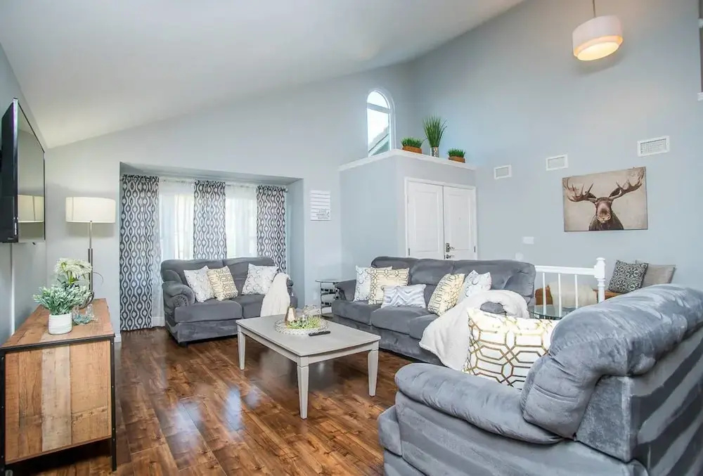 photo 1 of Laredo Legato 4 bd 3 ba Sparkling Pool & Spa!