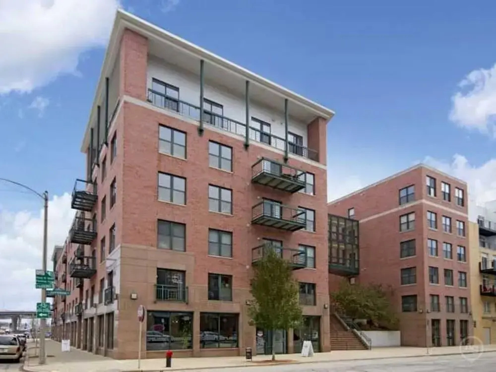 photo 1 of Large 3rd Ward Townhome w Parking