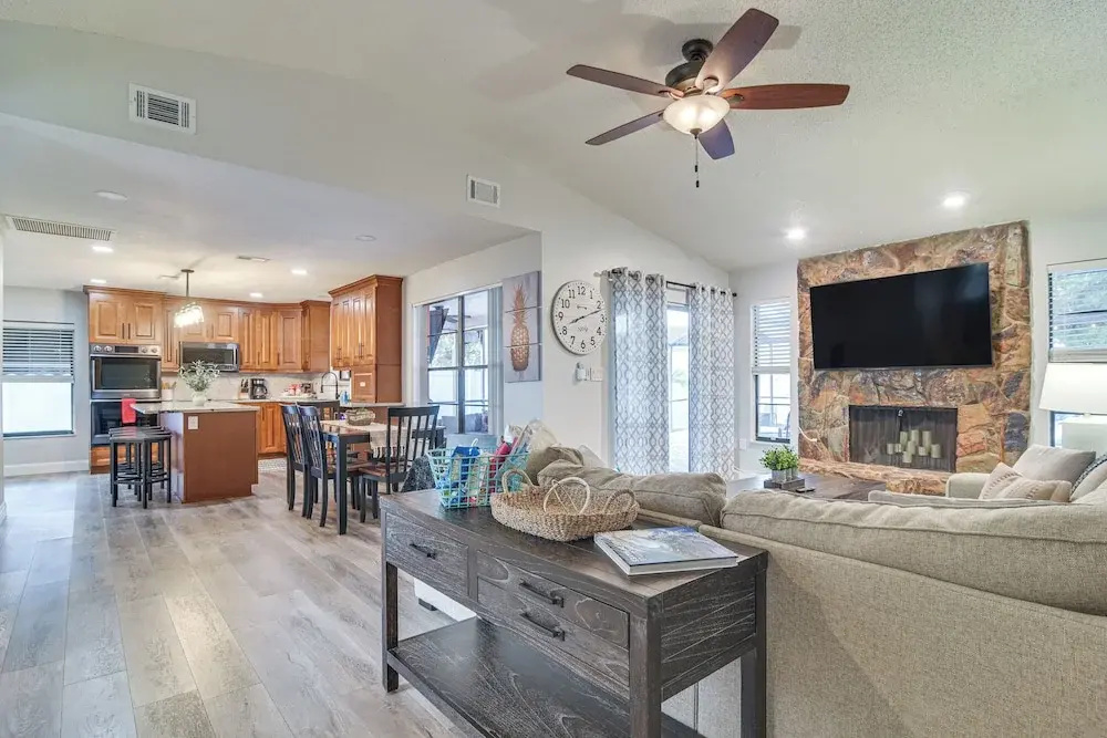 photo 1 of Largo Oasis w/ Pool & Grill: 6 Mi to Beach!