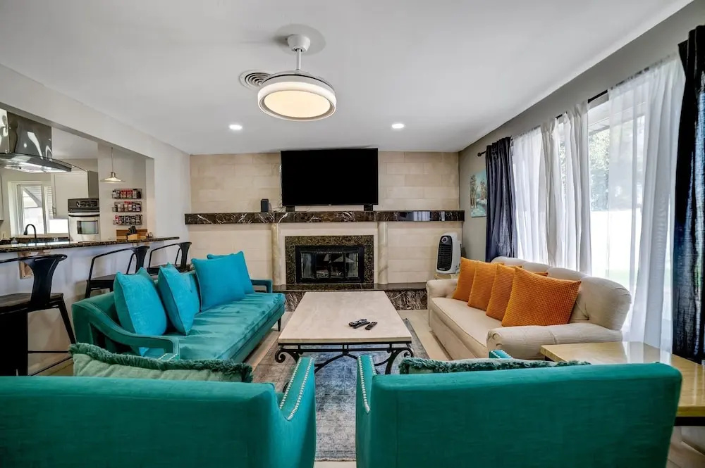 photo 1 of Las Vegas - 5 Mins From The Strip 4 Bedroom Home by RedAwning