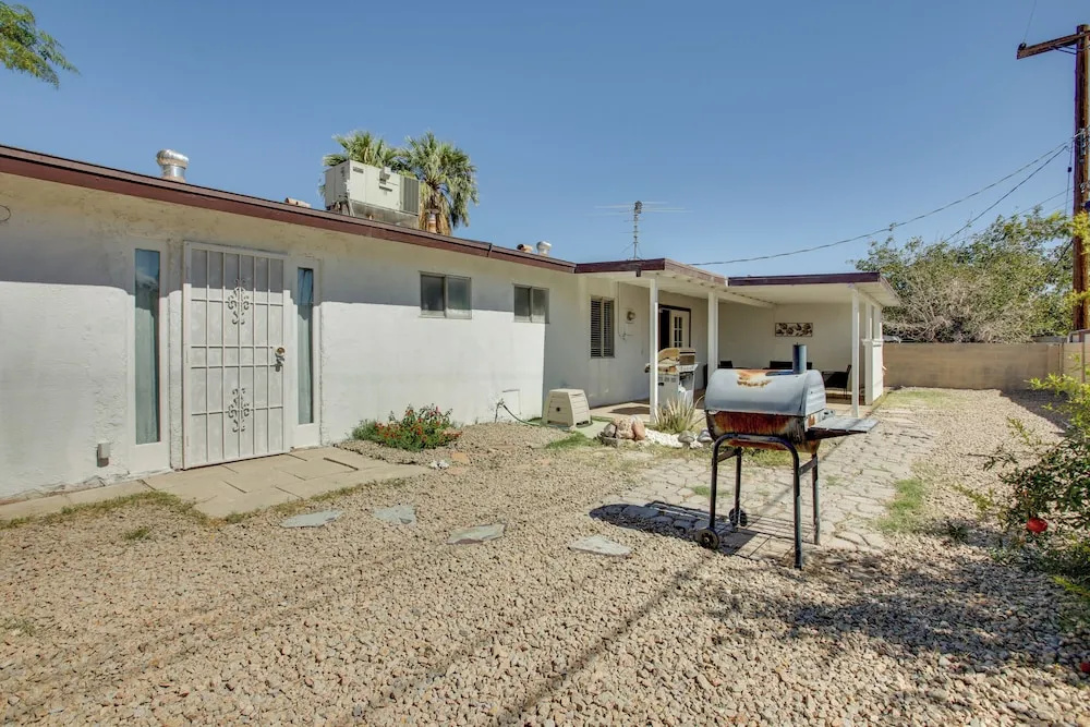 photo 1 of Las Vegas Retreat w/ Yard < 5 Mi to Strip!