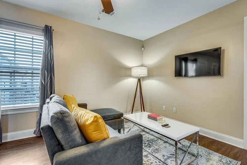 photo 1 of Lasalle 1b/2b · Centrally Located Gated Units Great for Groups!