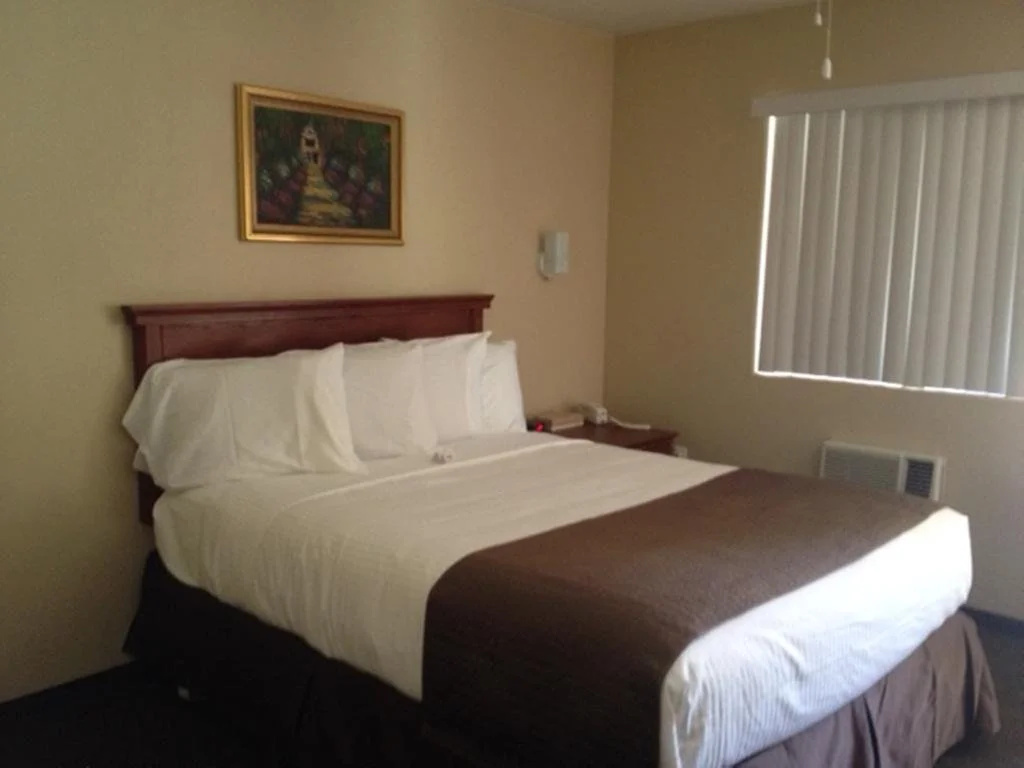 photo 1 of Legacy Suites Tolleson