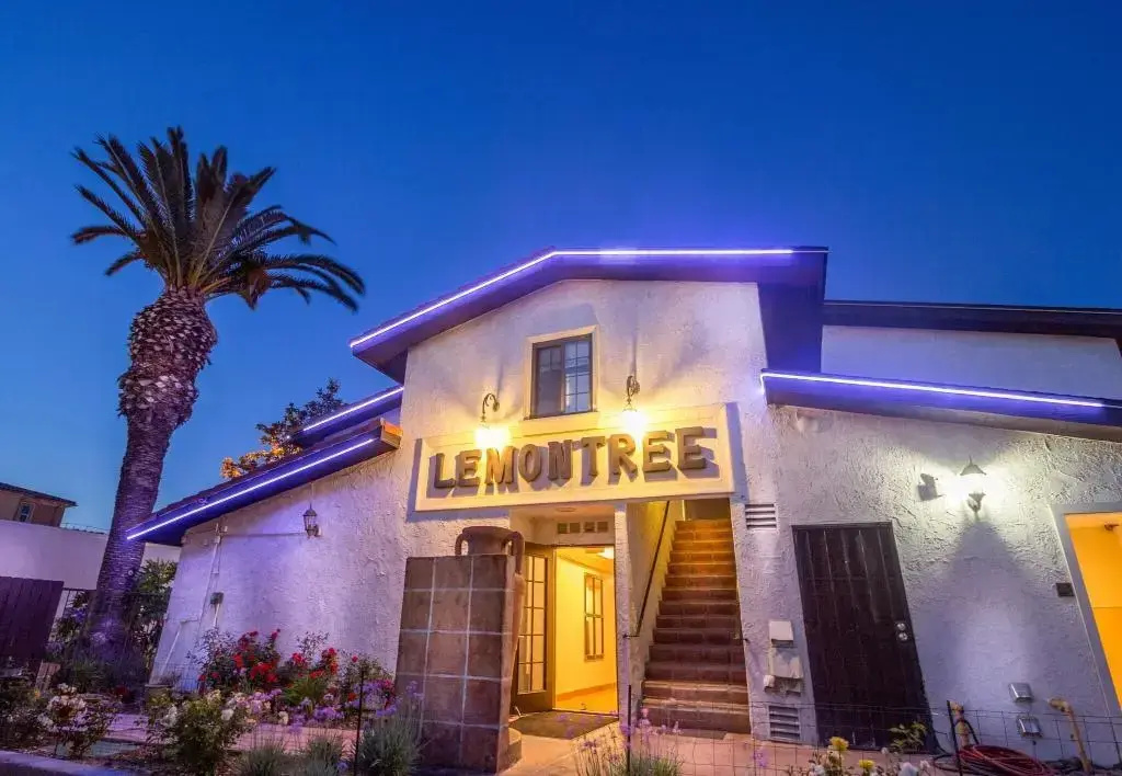 photo 1 of Lemon Tree Hotel & Suites Anaheim