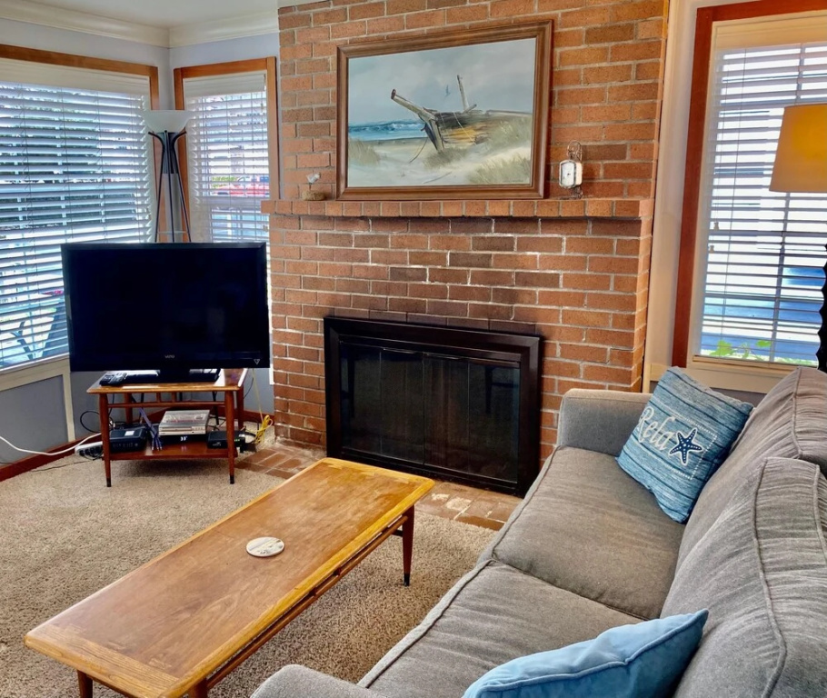photo 1 of Little Cottage at the Coast