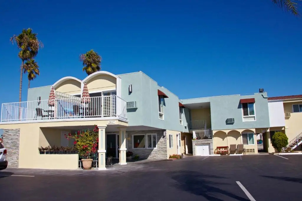 photo 1 of Little Inn By The Bay Newport Beach