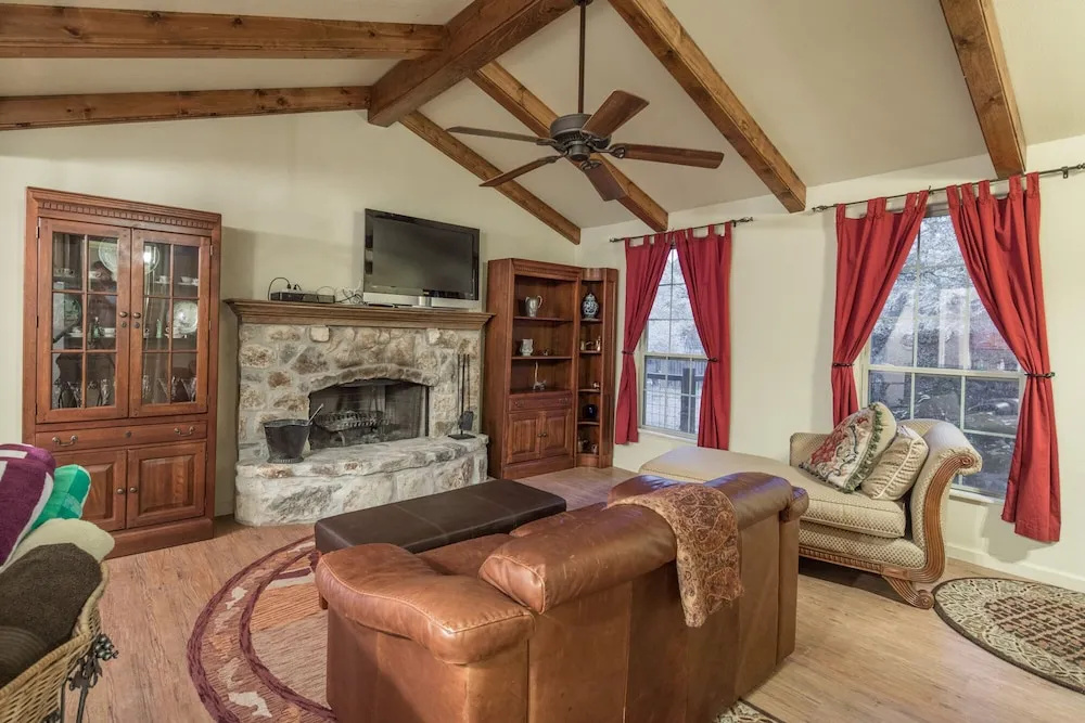 photo 1 of Little Rock 'N' Woodv 2 Bedrooms 2 Bathrooms Home