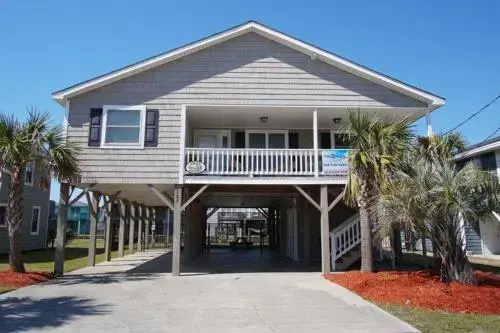 photo 1 of Lola's Beach House by RedAwning