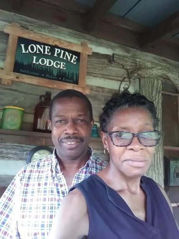 photo 1 of Lone Pine Lodge - 2 Br Cabin