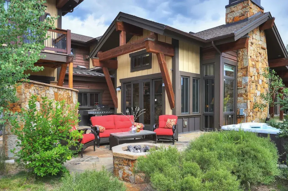 photo 1 of Lone Star Lodge 3 Bedroom Townhouse by RedAwning