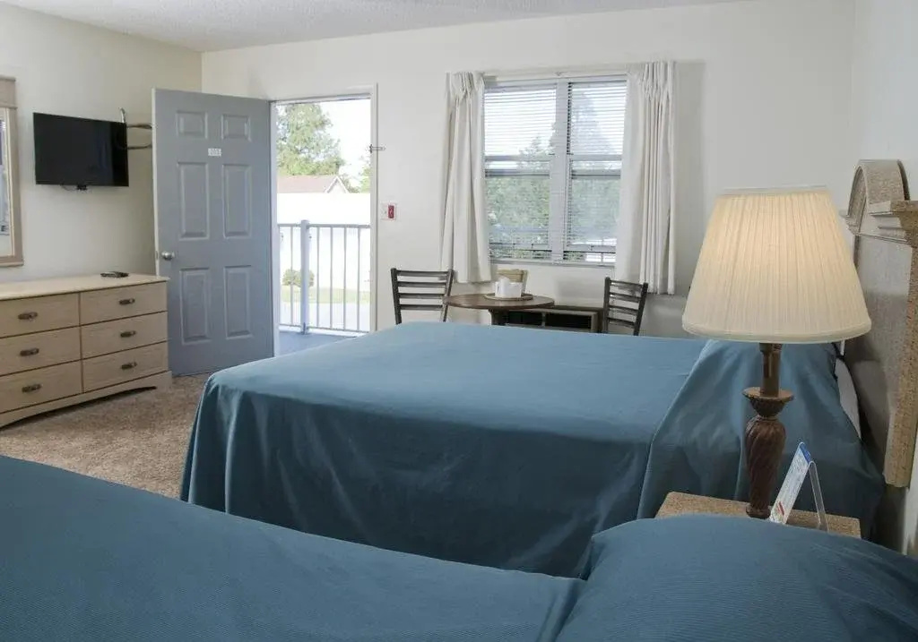 photo 1 of Beach Bum West-O Motel