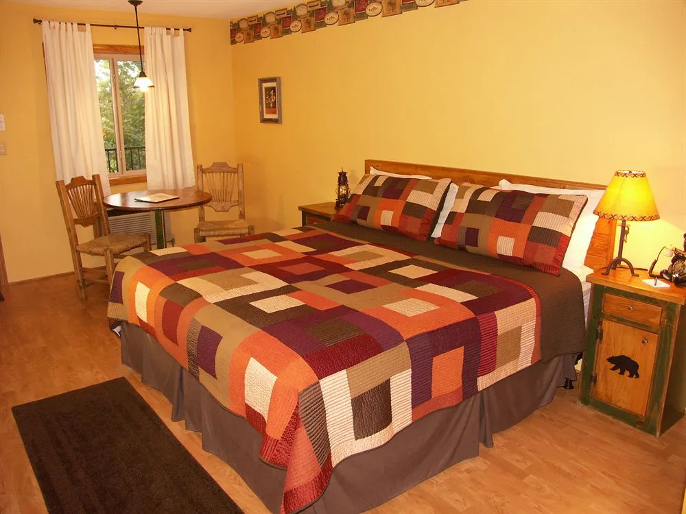 photo 1 of Lookout Lodge